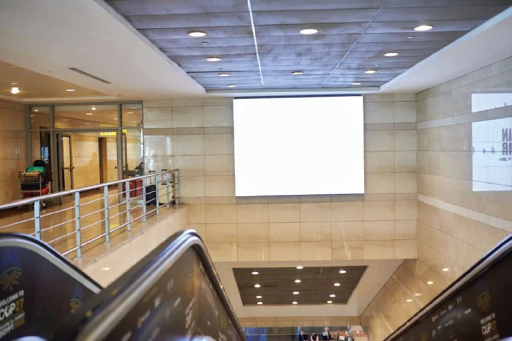 صالة 2 وصول (LED Screen) صالة 2 وصول (LED Screen)