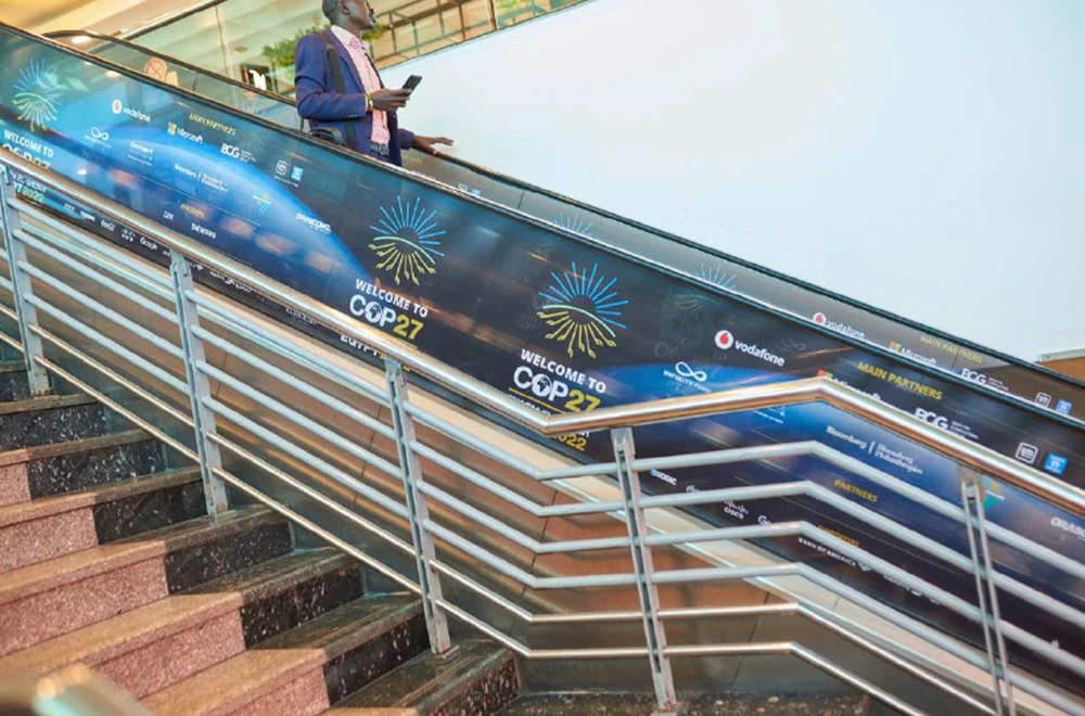 محلي سلم كهربائي (Vinyl - See through) محلي سلم كهربائي (Vinyl - See through)